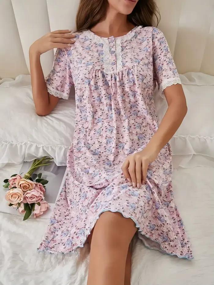 Romantické nočné oblečenie – Elegantné