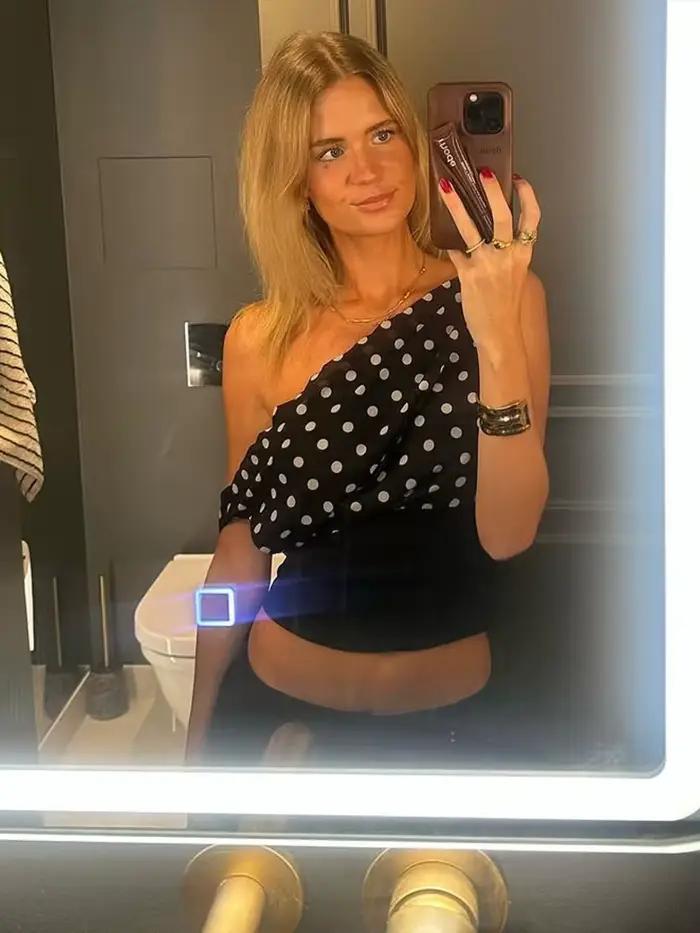 Dámske tričká s bodkovanou potlačou