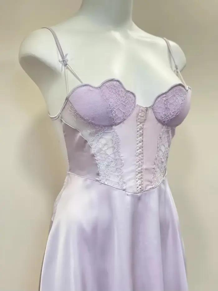 Chemise de nuit élégante en soie douce, vêtements de nuit Sexy pour femmes, Lingerie érotique, vêtements de nuit d'été en dentelle ajourée pour dames