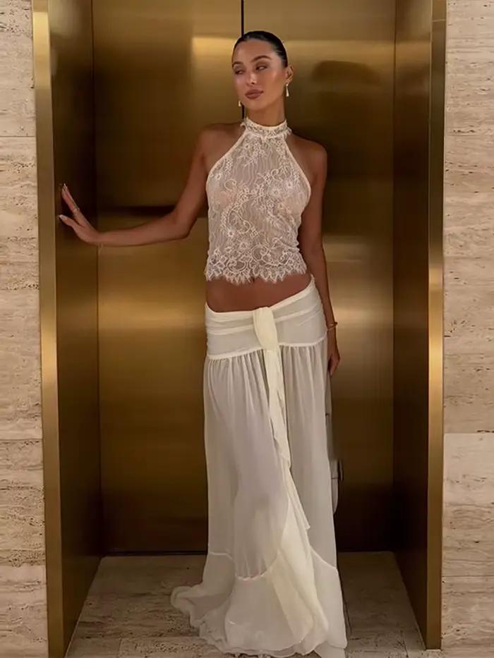 Ensemble Corset en Dentelle Délicate et Jupe Midi Coupe Ajustée Sans Manches – Tenue Tendance Coquette Romantique Deux Pièces pour Femme Été 2026