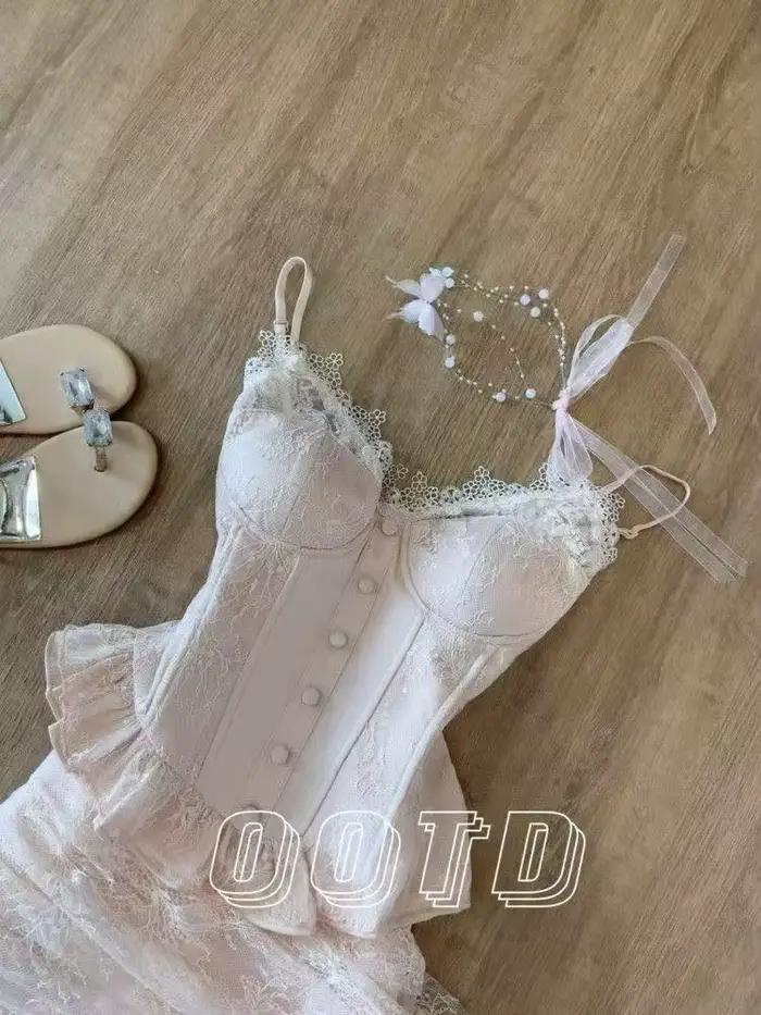 Nový kórejský dvojdielny set v štýle Pure Desire na letný večer: sexy camisole top + elegantná obtiahnutá sukňa 2026