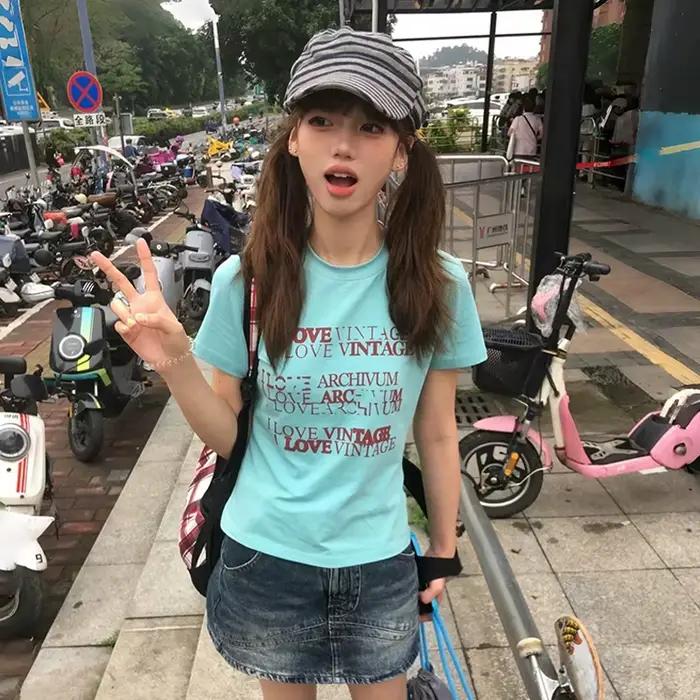 Karrram japonské Y2k tričko s potlačou písmen Trashy 2000s štýl krátky top Vintage Harajuku krátke rukávy