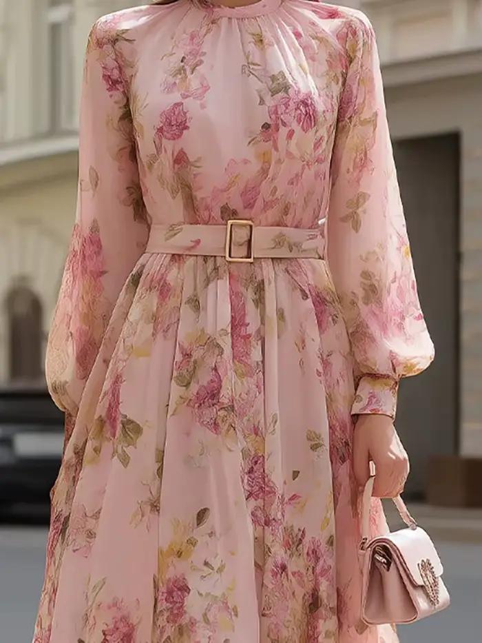 Elegantné dlhé šaty s patchworkovou potlačou pre ženy