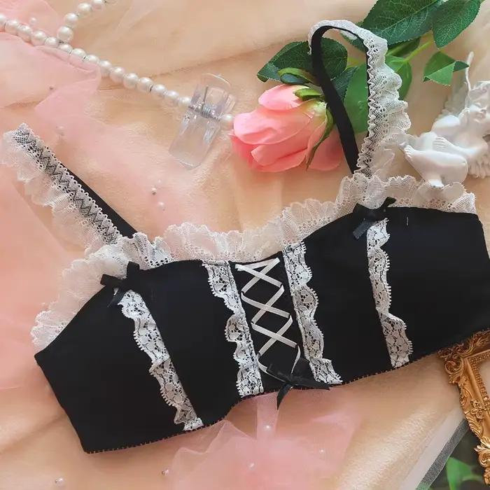 Lolita – soutien-gorge en dentelle pour fille, rétro Kawaii, sous-vêtements Sexy avec nœud papillon, ensemble de soutien-gorge et culotte sans fil, Lingerie tanga