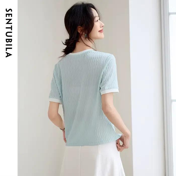 T-shirt Sentubila en polyester et élasthanne pour femmes, style décontracté et élégant, parfait pour l'été et toutes occasions spéciales