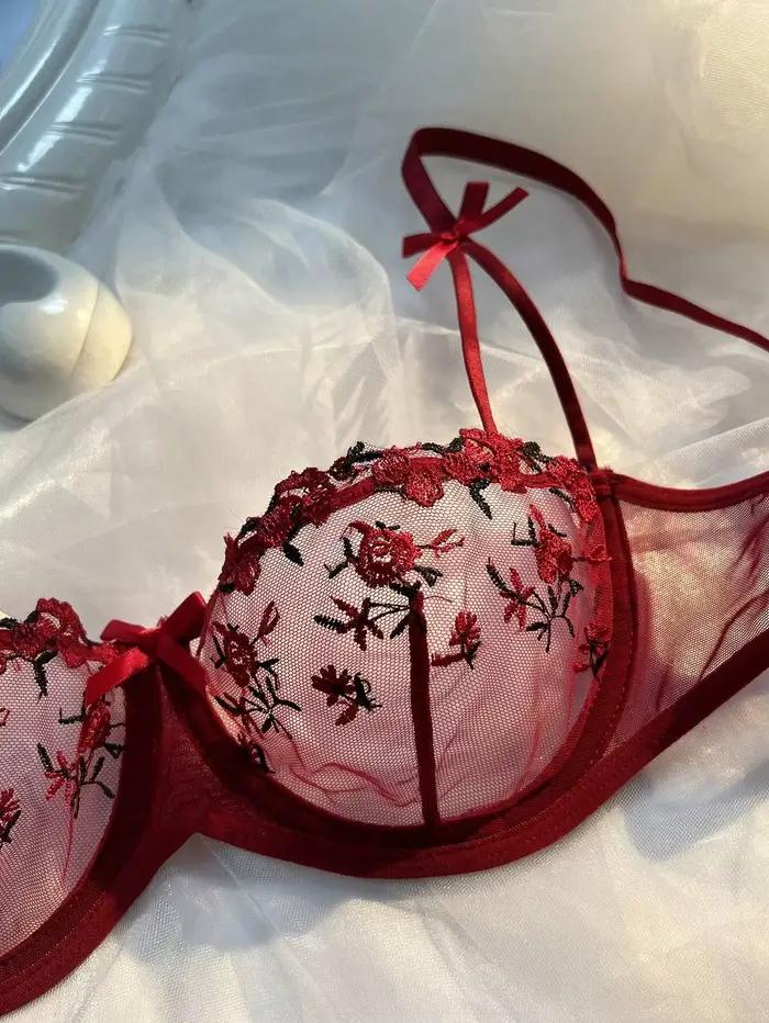 Ensemble de Lingerie Sexy romantique fantaisie Eroticу pour femme, 2 pièces, sous-vêtements transparents pour femmes, broderie, beaux ensembles soutien-gorge et culotte