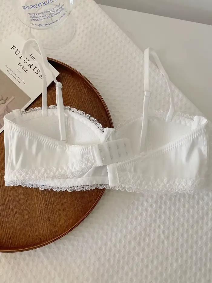 Soutien-gorge en soie et polyester pour femmes, dentelle, tasse 3/4, sans couture, fermeture dos, bretelles ajustables, confortable pour petites poitrines, lingerie féminine