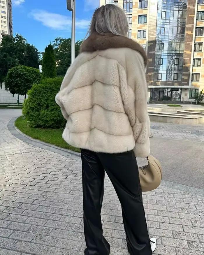 Dámska norková kožušinová bunda