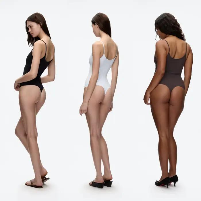 Slim-fit body s tenkými ramienkami