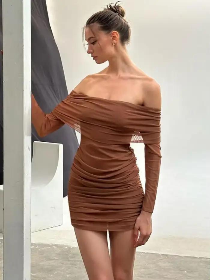 Robe de nuit sans bretelles pour femmes, tenues de club chaudes, manches longues, froncée éducative, vêtements élégants pour dames