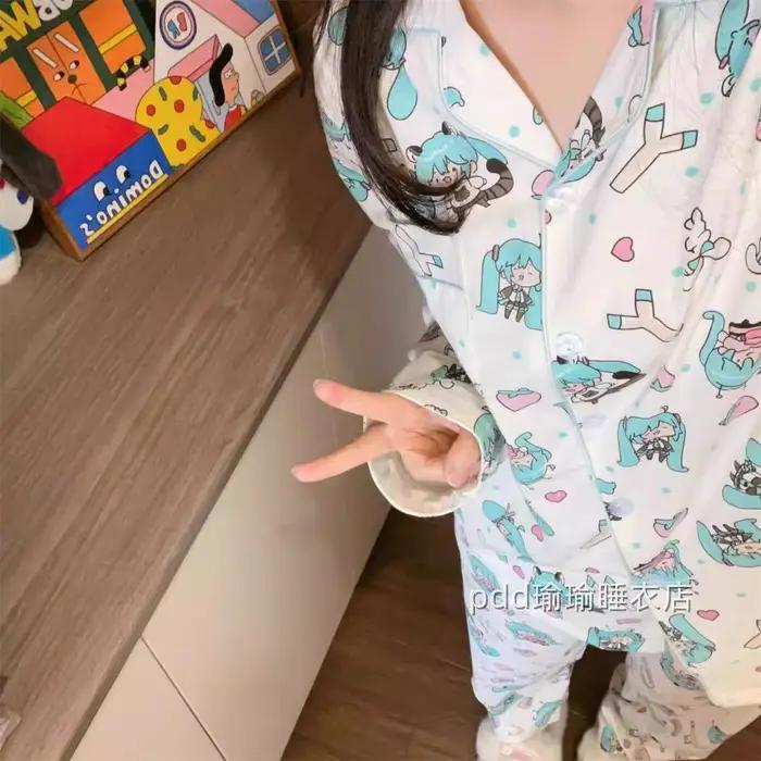 Dámske pyžamo Kawaii Hatsune Miku