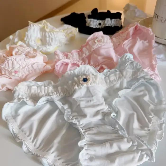 Taille moyenne fleur dentelle à volants culotte mignonne pour les femmes coton entrejambe respirant sous-vêtements sans couture doux fille confort slips doux
