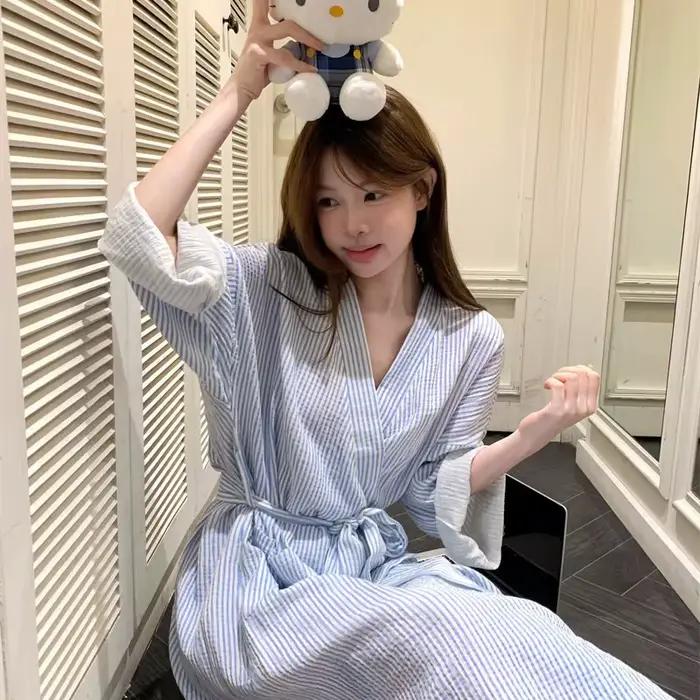 Chemise de nuit rayée bleue, robe de matin décontractée ample et simple à manches longues pour femme, printemps et été, vêtements d'intérieur, chemise de nuit