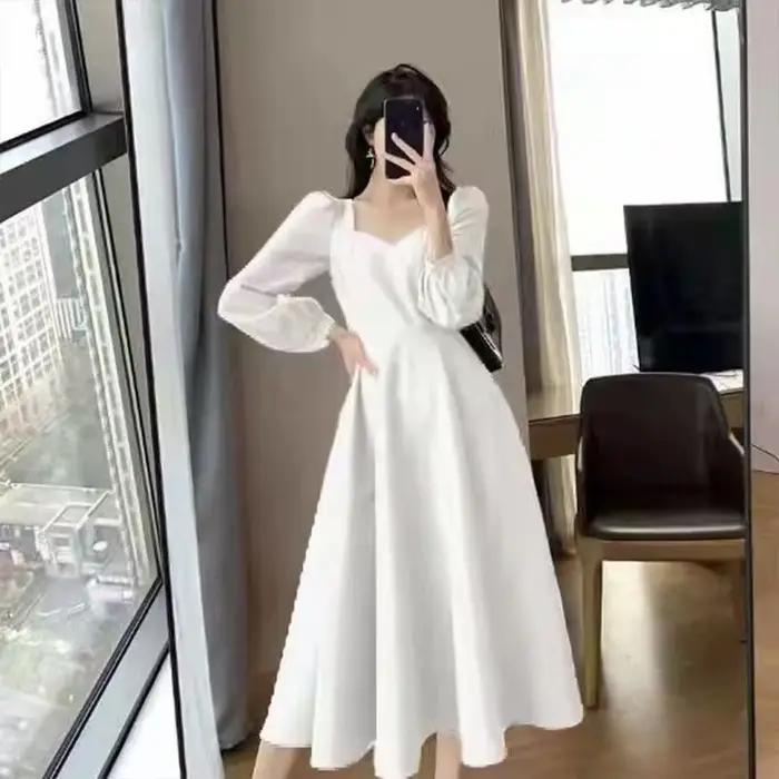 Elegantné šaty s dlhými nafúknutými rukávmi pre ženy