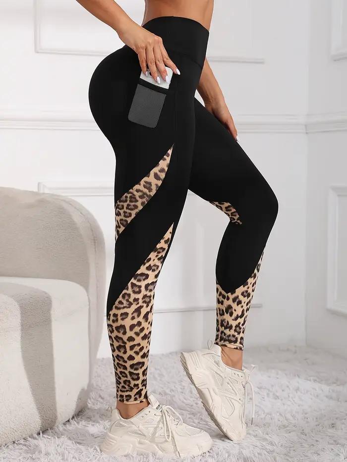 Dámske priliehavé joggingové nohavice s leopardím vzorom a vreckami