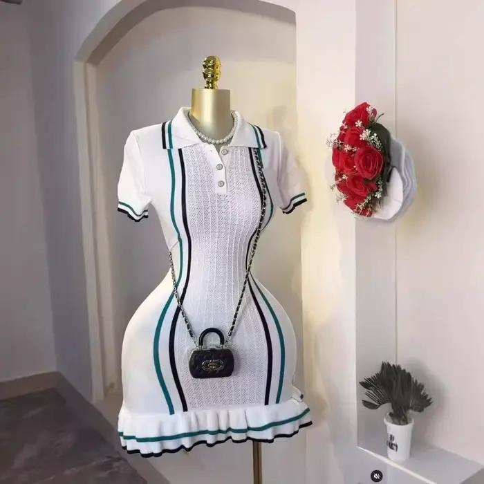 Štýlová sexy balenie bokov pletené Mini šaty 2026 leto Vintage golier s volánmi večerné