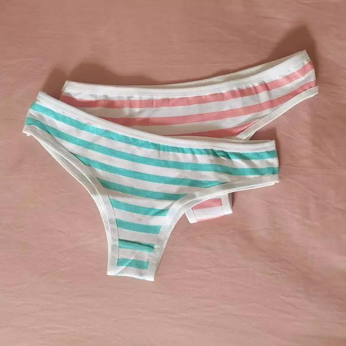 Culotte en coton dentelé rayé pour femmes élégante t-back occassions spéciales