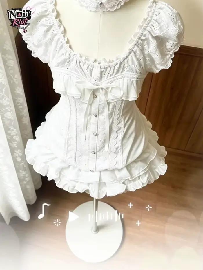 Dvojdielny set Sweet Lolita pre ženy: vypasovaná blúzka s nafúknutými rukávmi a čipkovanými volánmi + roztomilá a ležérna japonská mini-sukňa Kawaii