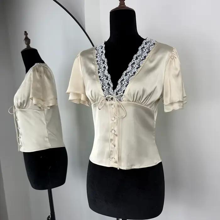 Elegantné čipkové tričko Tuularose pre ženy