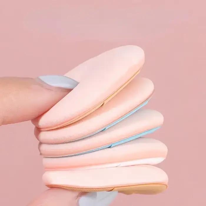 Mini hubka na vzduchový vankúšik na make-up
