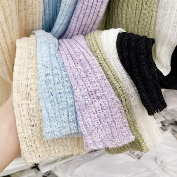 Pastelový krátky cardigan pre ženy