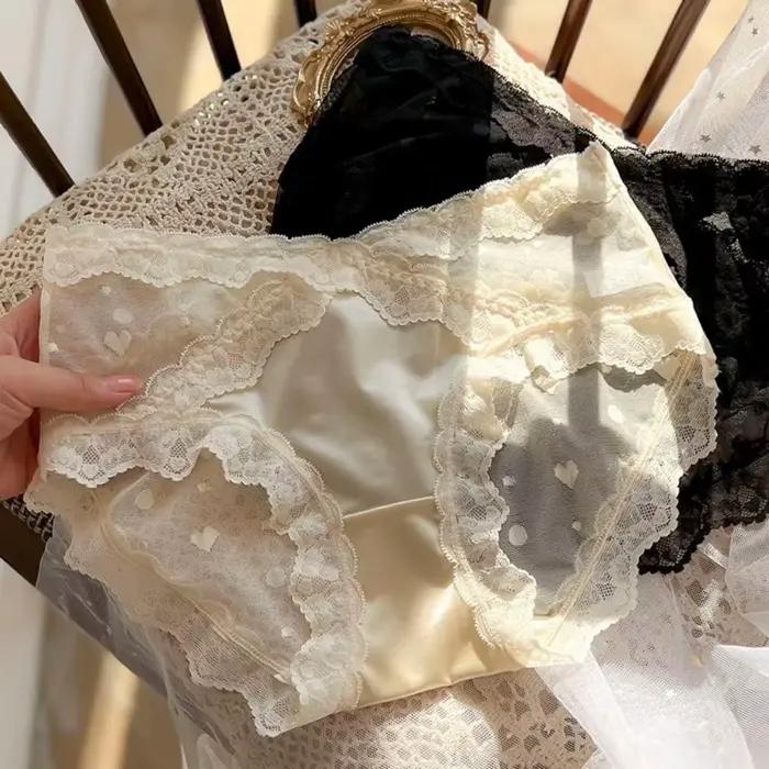 Culottes en satin de soie à fleurs en dentelle, taille basse, style français, motif cœur, transparentes en maille, pour femme