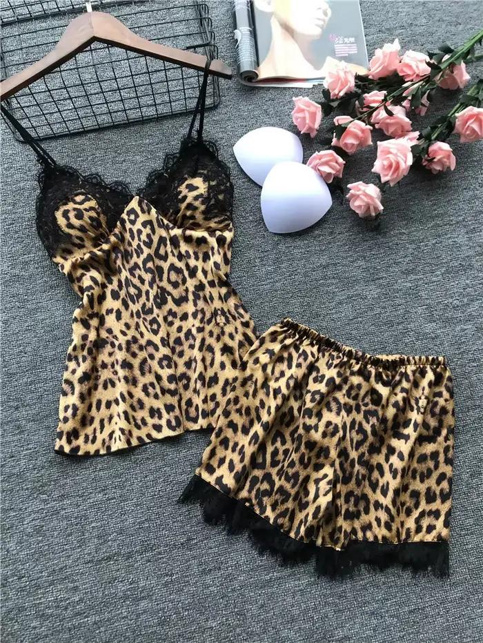 Sexi leopardí pyžamový set pre ženy