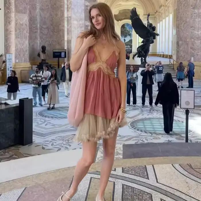 Nouveau haut de lingerie en dentelle tendance, décontracté et polyvalent, élégant et gracieux