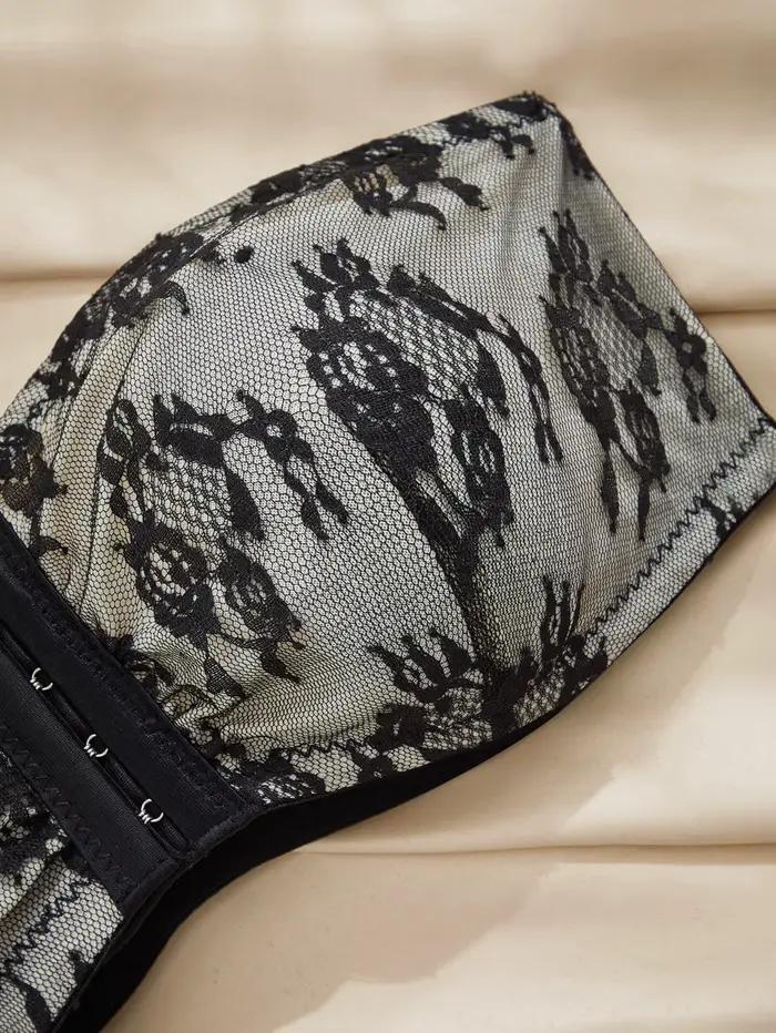 Čipkovaná bandeau podprsenka bez ramienok pre ženy