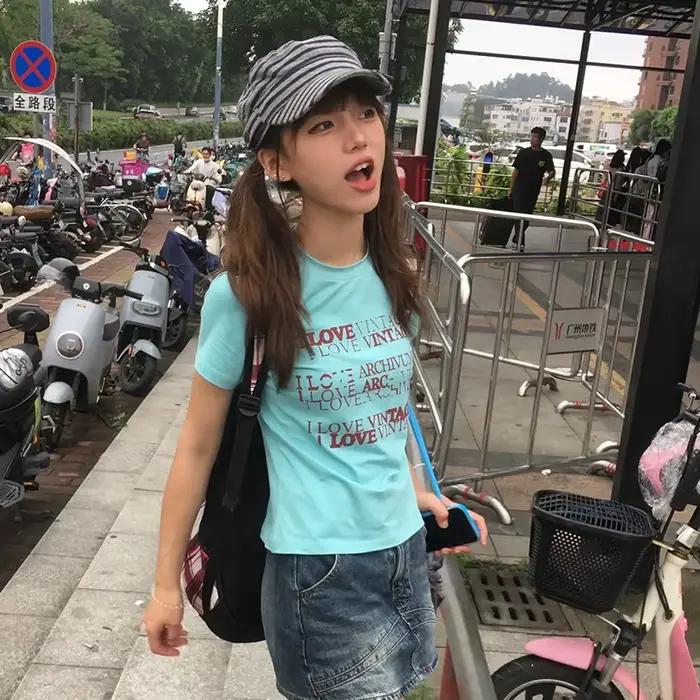 Karrram japonské Y2k tričko s potlačou písmen Trashy 2000s štýl krátky top Vintage Harajuku krátke rukávy