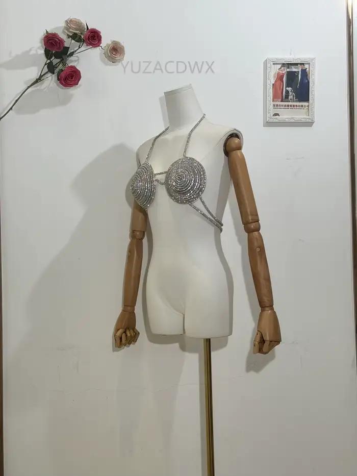 Soutien-gorge licou de plage pour femme, haut précieux, lingeries ornées de diamants, dos nu, sexy, luxe, fête, boîte de nuit, été