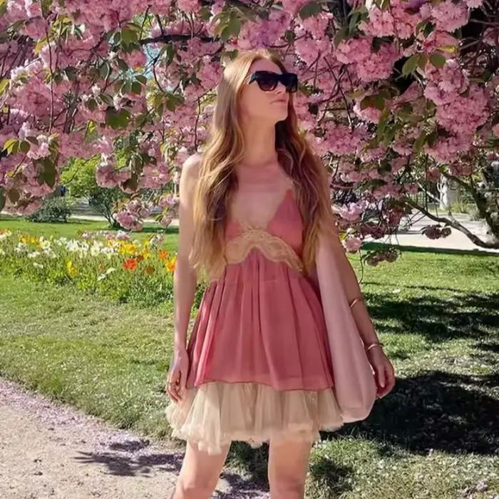 Nouveau haut de lingerie en dentelle tendance, décontracté et polyvalent, élégant et gracieux