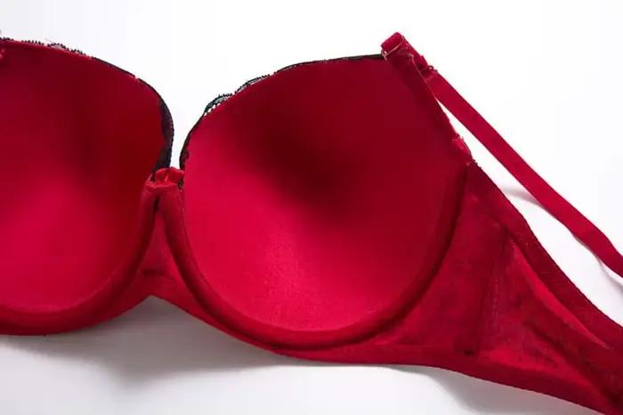 Sexy čipkovaný push-up podprsenkový set pre veľké veľkosti (70