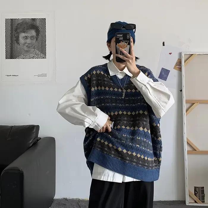 Dámsky retro argyle sveter s výstrihom do V
