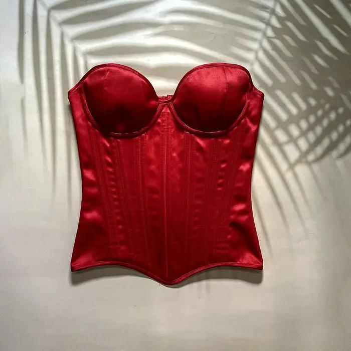 Korzátový bustier s košíčkami pre ženy