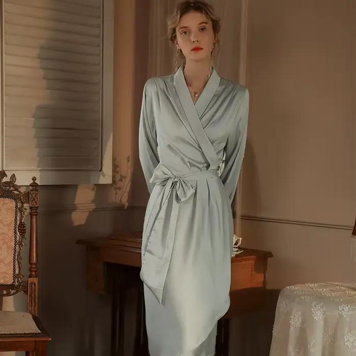 Dámska nočná košeľa s dlhými rukávmi Sexy voľnočasové oblečenie pre nevestu Kimono župan Šaty s výstrihom do V Saténové