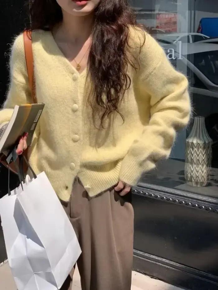 Ezgaga pletený cardigan pre ženy jeseň zima móda voľný pevný V-výstrih vrchné oblečenie skrátený sveter Vintage mäkký
