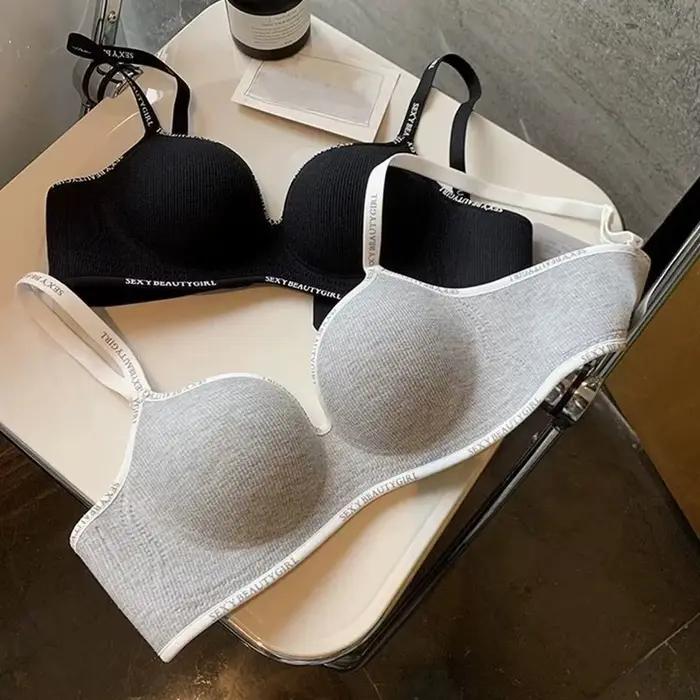 Soutien-gorge push-up sans armatures pour petites poitrines, confortable, invisible, sans coutures, avec coussinets 3D, soutien-gorge de maintien et de rassemblement latéral