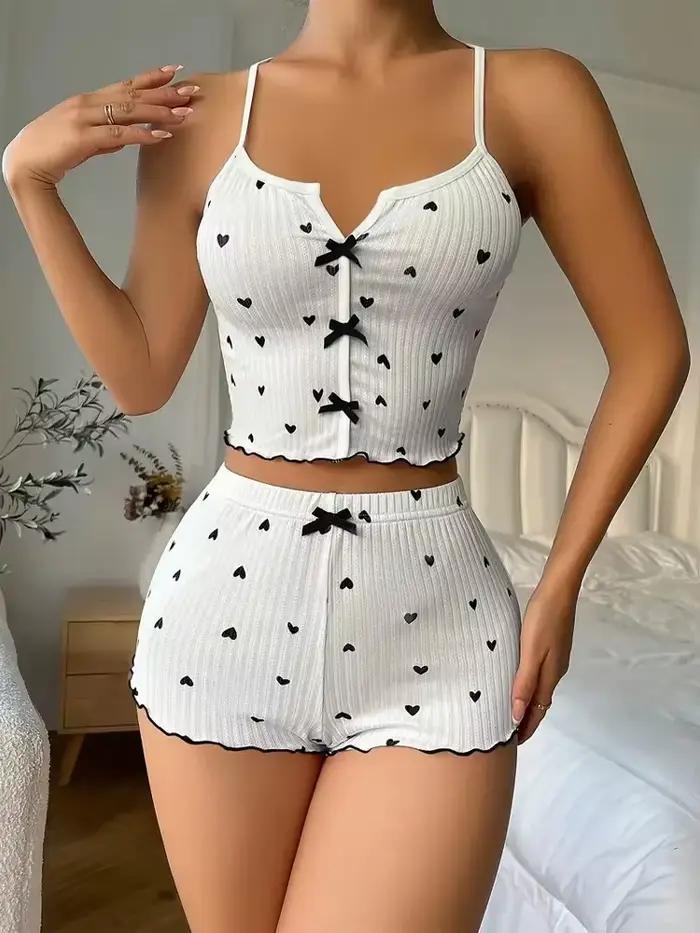 Sexy pyžamový set srdiečkovým vzorom pre ženy