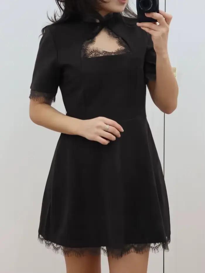 Tossy čierna čipka výstrih Mini šaty žena Patchwork krátky rukáv Sexy vysoký pás večerné