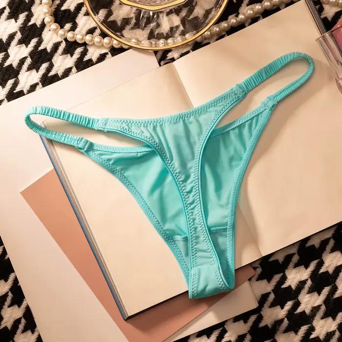 Dámske sexy G-string z ľadového hodvábu