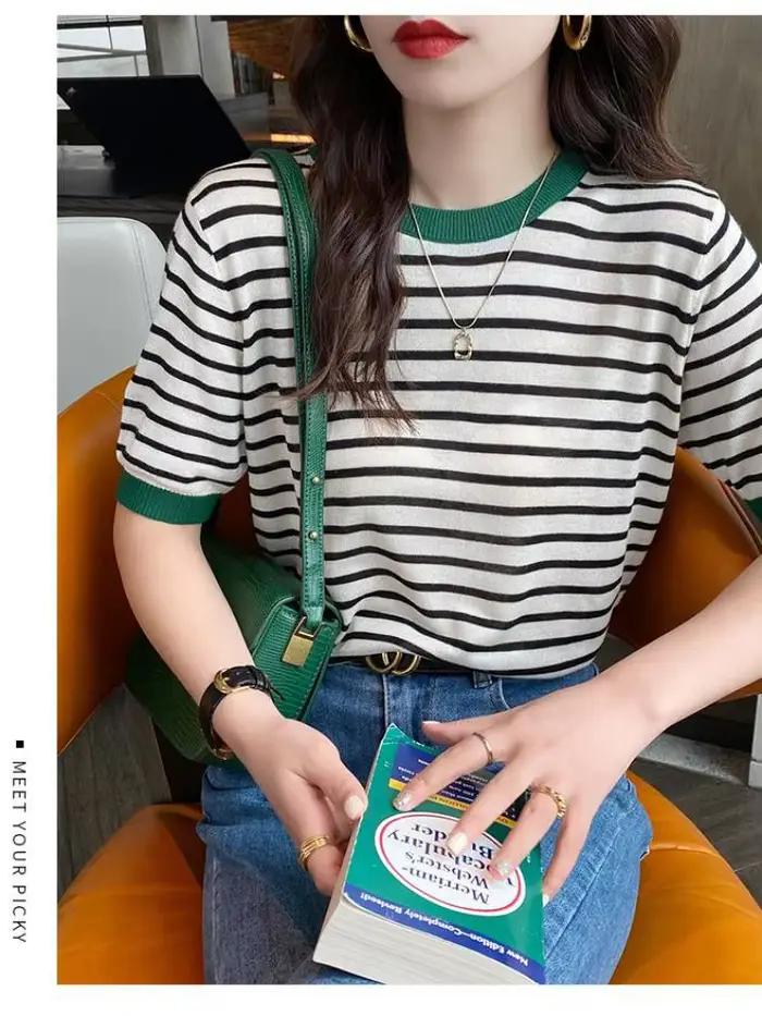 Dámske pruhované tričko na voľný čas