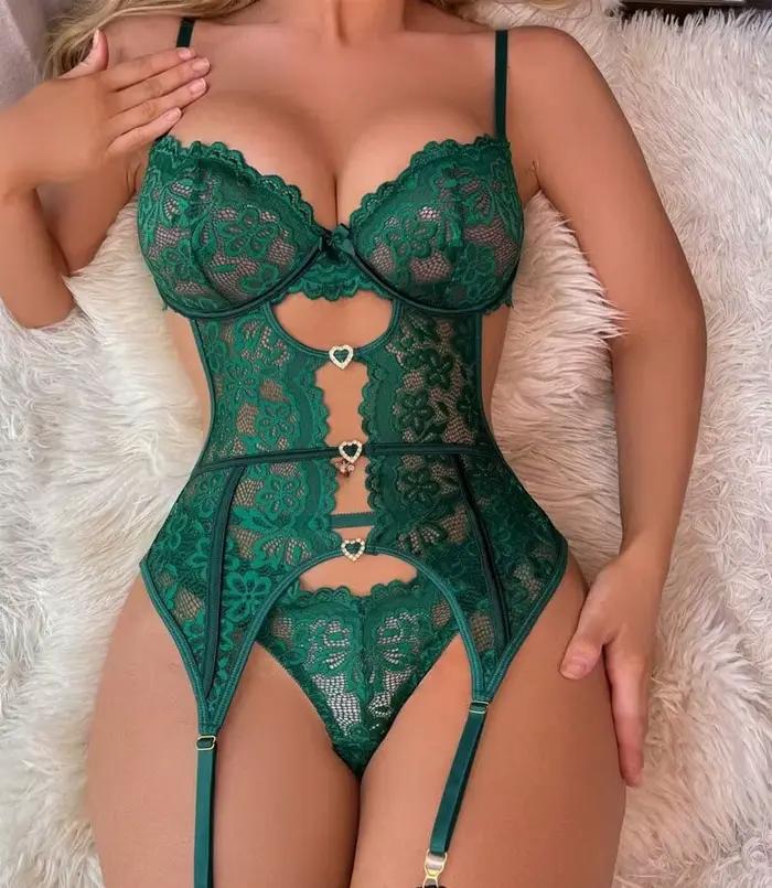 Sexi čipkovaná dámska bielizeň priesvitná víla výšivka krátke súpravy sada jemnej push-up podprsenky