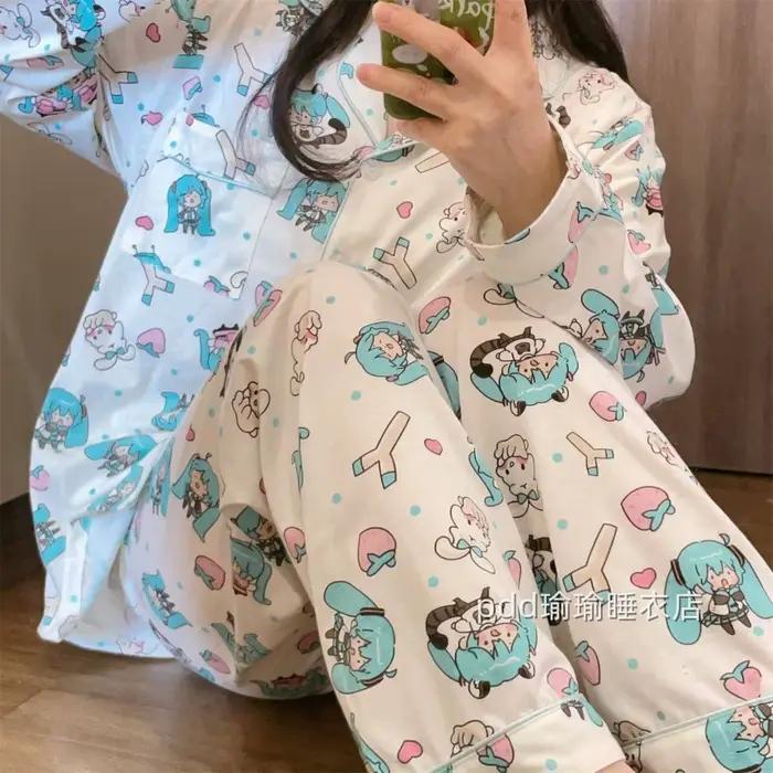 Dámske pyžamo Kawaii Hatsune Miku