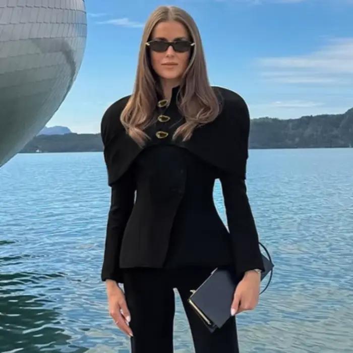 Elegantný čierny blazer Trendix pre ženy 2025 jeseň móda zlaté gombíky patchwork sako kabát párty vintage predmestie