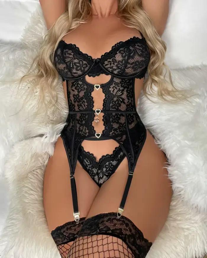 Sexi čipkovaná dámska bielizeň priesvitná víla výšivka krátke súpravy sada jemnej push-up podprsenky