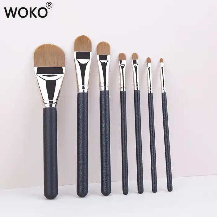 Nový ultra-jemný špicatý štetec na make-up