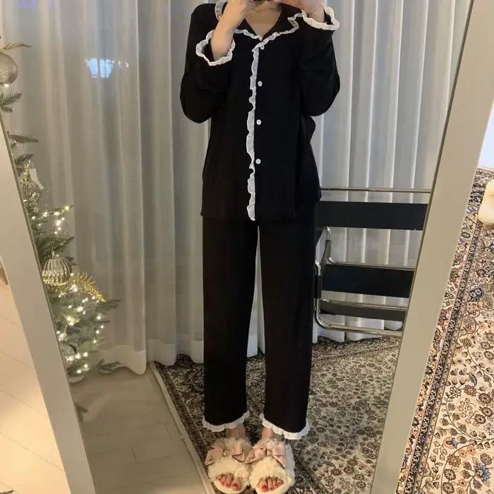 Dámske pyžamo s dlhým rukávom