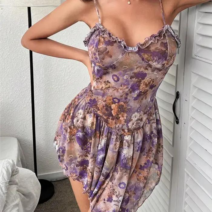 Kvetinová camisole nočná košeľa s mini sukňou a čipkou