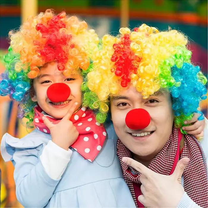 Farebná parochňa klauna syntetická afro kučeravá cosplay